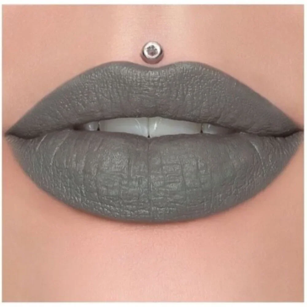 Jeffree Star Velvet Trap Drill Sergeant Lipstick New in Box Full Size